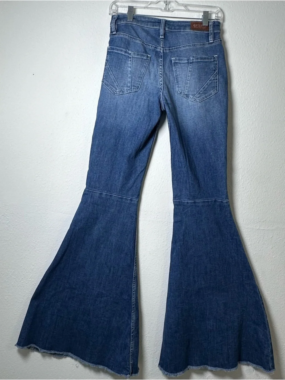 Shyanne Medium Wash Blue Flare  Ripped Style Jeans Stretchy Comfortable W28X36L - Picture 4 of 16